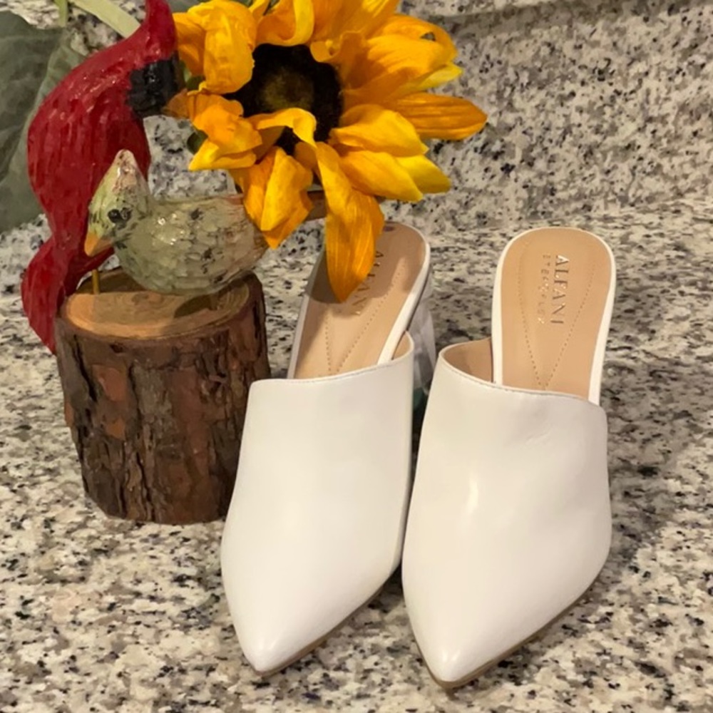 🌻HOST PICK🌻 NWT - Alfani StepFlex Mules with heel